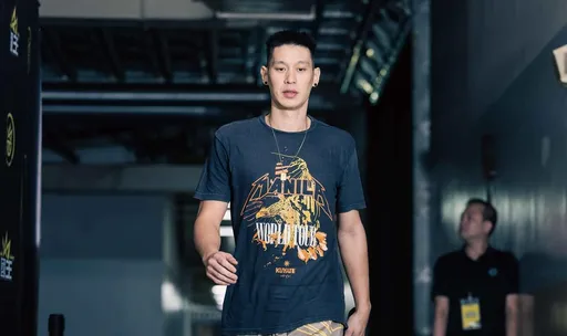林書豪身上這件衣服洩密了！自爆老婆是菲律賓人