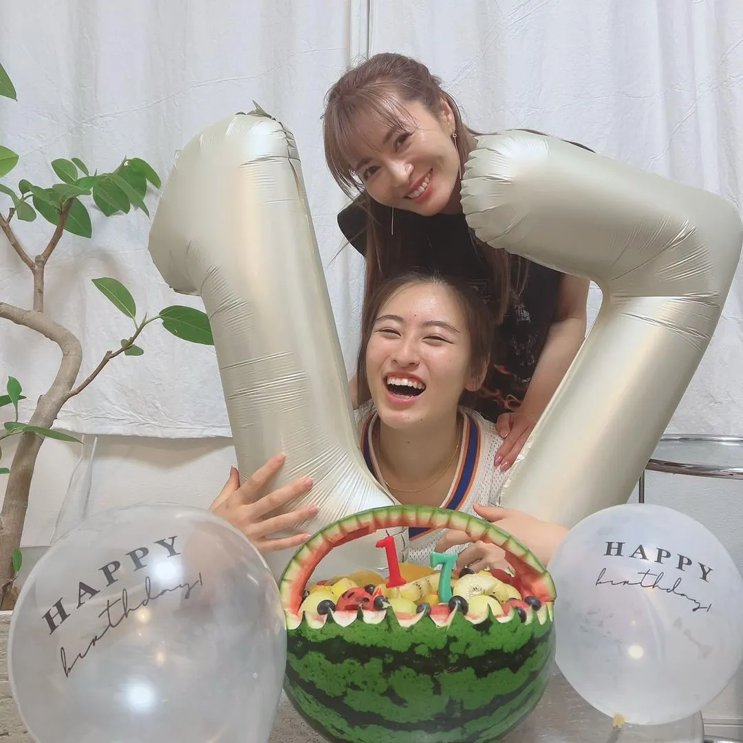 新山千春的17歲女兒也是模特兒和舞者。翻攝chiharuuu_0114 IG