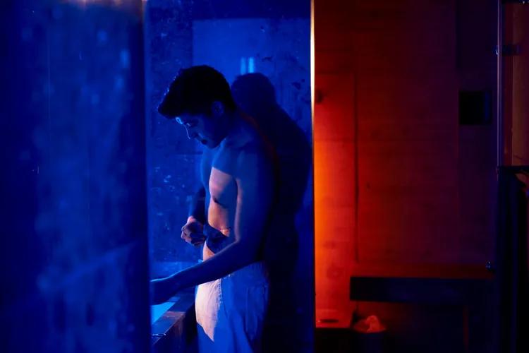 王柏傑在最新一集《美食無間》秀誘人身材，MAN味十足。發起日影視提供