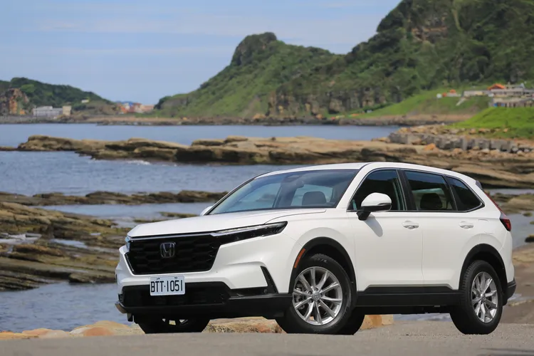 排名第二的Honda，靠著六代CR-V的新車蜜月期，在10月也繳出3268輛的銷售成績其中CR-V交車數達1668輛。林浩昇攝