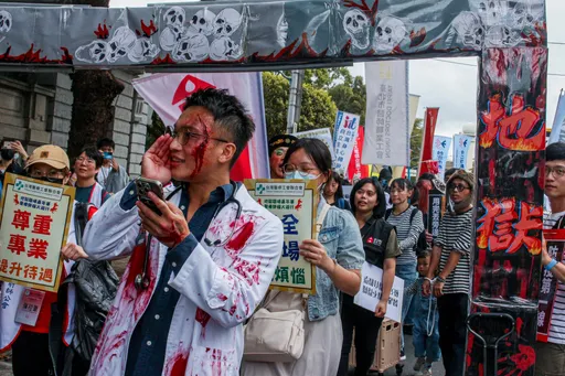 讓醫事人員加薪有感! 陳建仁喊明年投入200億元