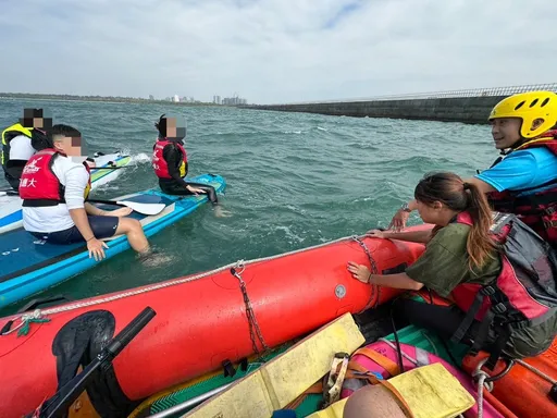南應大16名師生玩SUP遇湧浪漂流求援 玩命!未經申請將挨罰
