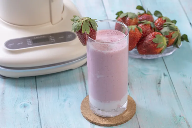 ▲ 粉粉的草莓牛奶，夢幻色系大人也超愛。