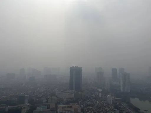 河內空氣品質紫爆！居民怨：天天鼻子過敏