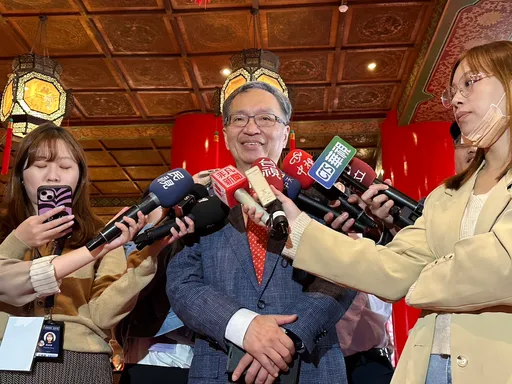 醫護人力荒!政府錢太多?才砸180億元、又給200億元 薛瑞元:不一樣的東西