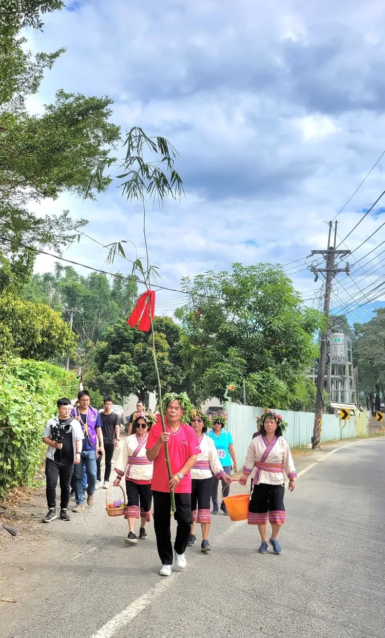 屏東縣馬卡道文化祭活動27日由內埔老埤夜祭打頭陣。縣府提供