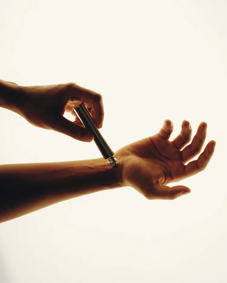 UNIFROM使用滾珠瓶設計。品牌提供