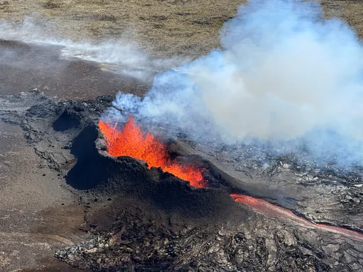 已测得2800次地震！冰岛火山恐爆发「有灭镇风险」