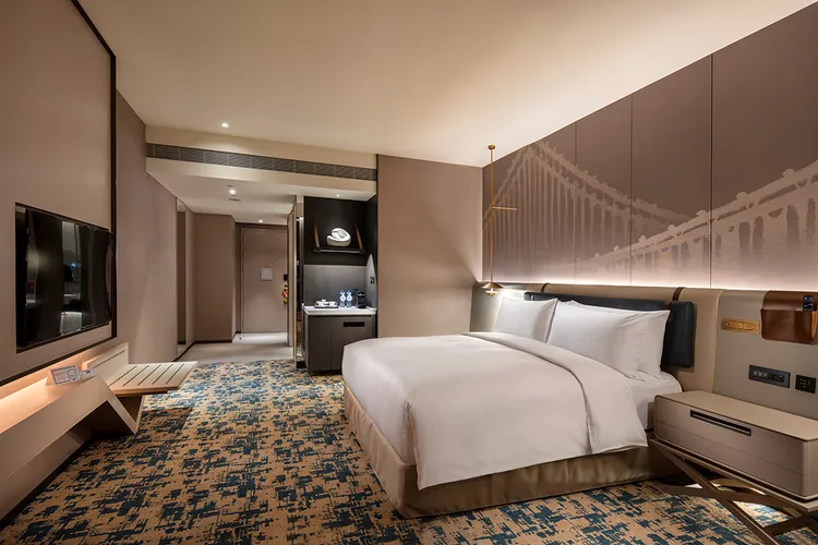 台北新板希爾頓酒店希爾頓客房。業者提供