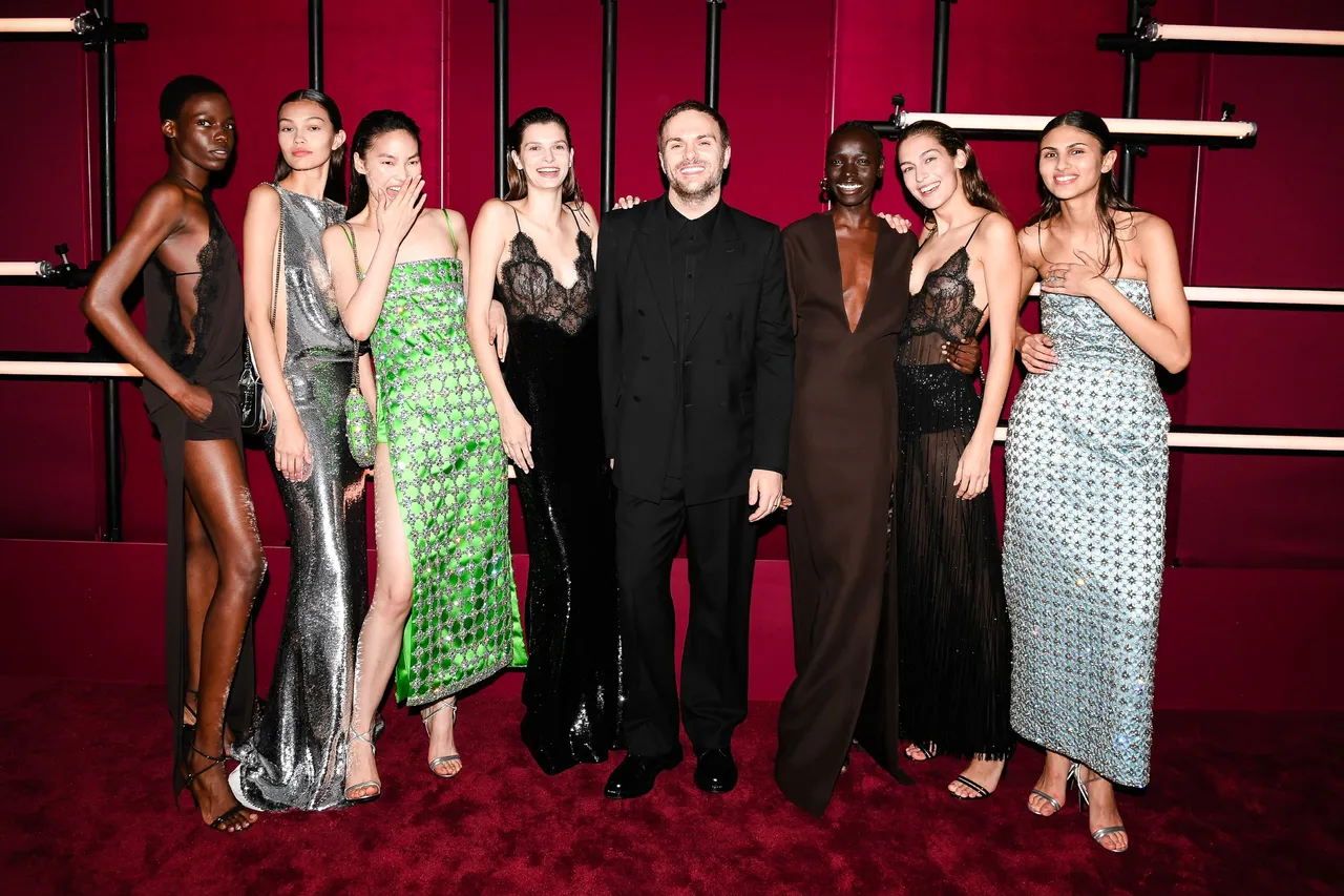 GUCCI創意總監Sabato De Sarno帶來最新Ancora Notte晚宴系列設計。品牌提供