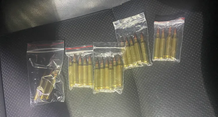 警方查獲子彈。翻攝畫面