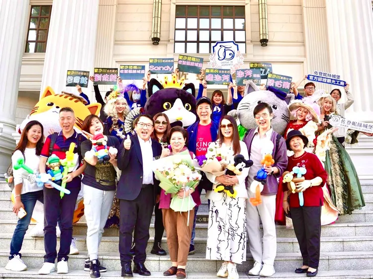 眾星南下做公益。翰森娛樂提供