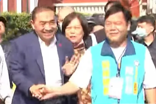 指柯文哲幕僚前簽名同意誤差範圍 侯友宜駁「無6%問題」嘆好事多磨