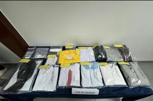 香港怪叔叔竟戴假髮扮女學生闖中學 車上還有4校制服