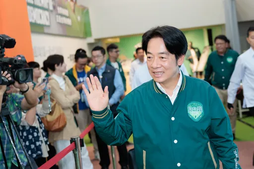 柯文哲嗆問「老家違建拆不拆」? 賴清德球丟新北市府:給礦民一條路走