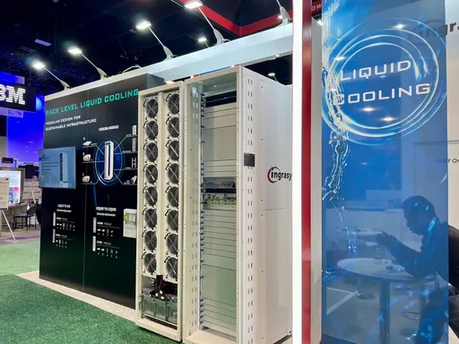 鴻佰出席全球超級計算大會SC23 發表下一代AI和冷卻解決方案