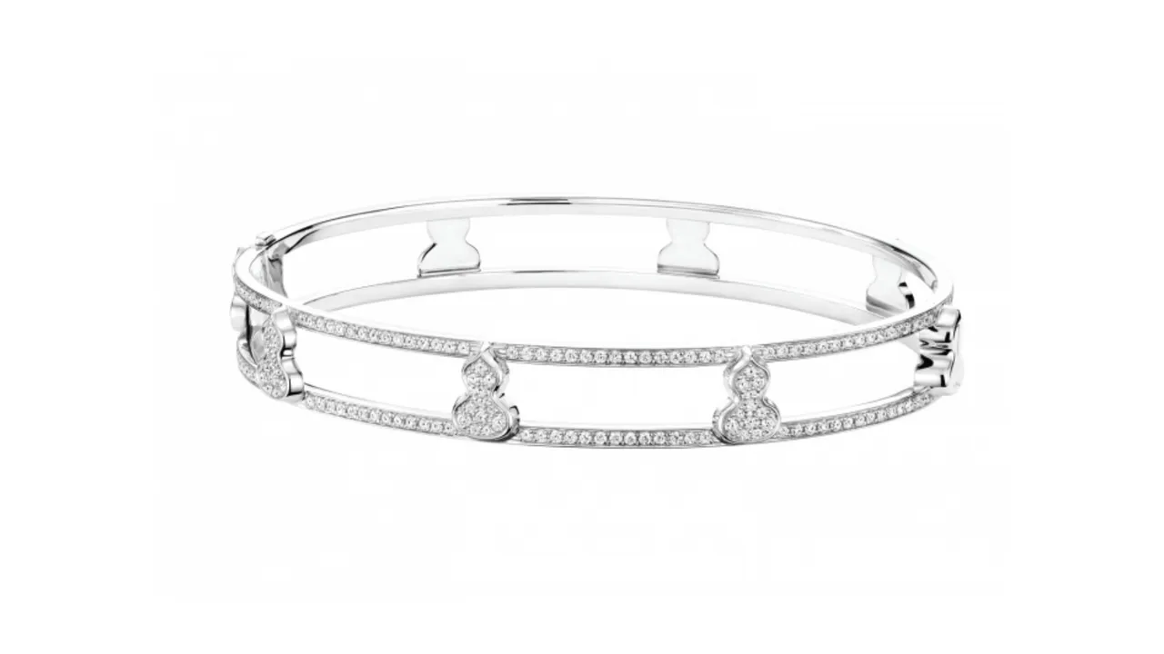 微風南山 1F Qeelin Wula Tag 18K白金鑽石及翡翠吊墜(小) 推薦價 71,000元