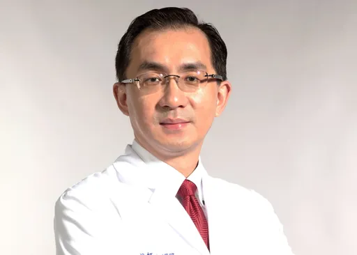 乳癌權威郭耀隆腦中風52歲病逝　成大醫院證實：慟失英才