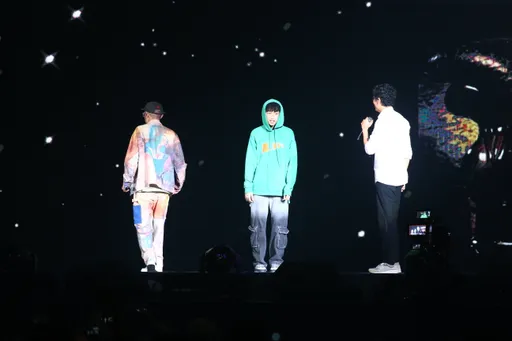 MC HotDog熱狗15歲高顏值帥兒首曝光　父子同框爆粗口：你在供X小