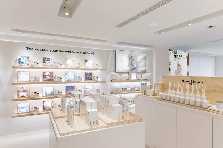Maison Margiela Fragrances品牌專門店。品牌提供