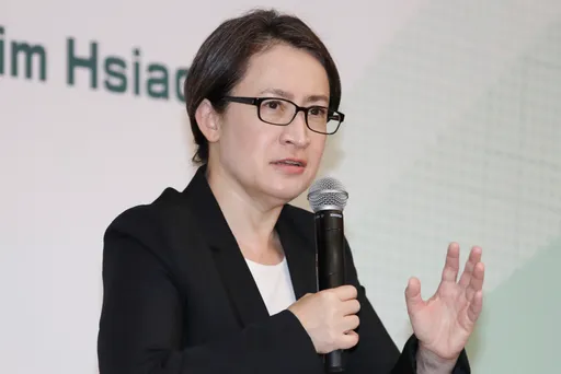 提同婚法案挨轟!父親遭「跨海抗議」 蕭美琴曝心聲:讓社會進步也值了