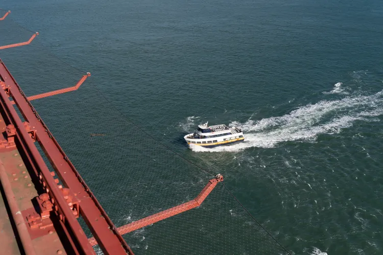 金門大橋自殺防護網預計今年底前完工。新華社