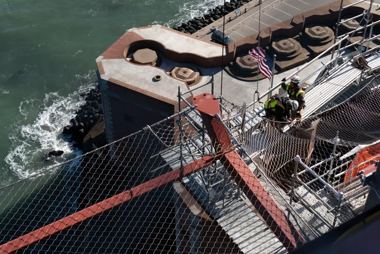 金門大橋自殺防護網預計今年底前完工。新華社