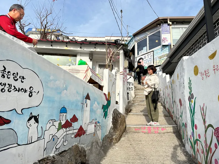 統營東崖壁畫村。陳怡文攝