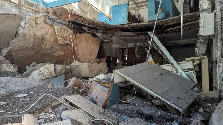 市府強調，將依法要求房屋所有權人拆除。翻攝照片