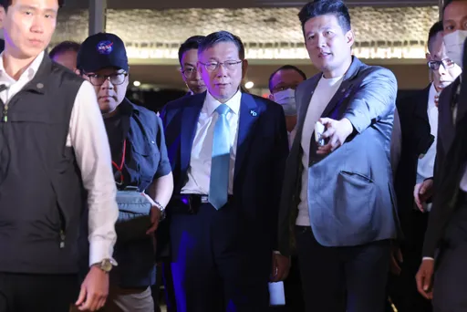 柯文哲定調中國「很難纏的敵人」　認了延續蔡英文外交路線