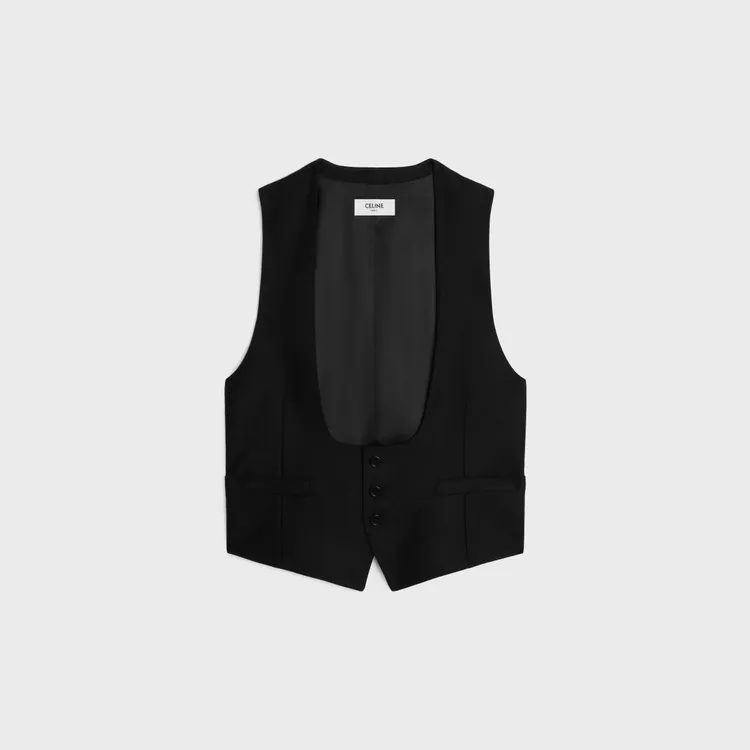 羊絨法蘭絨馬甲，4萬5000元。品牌提供