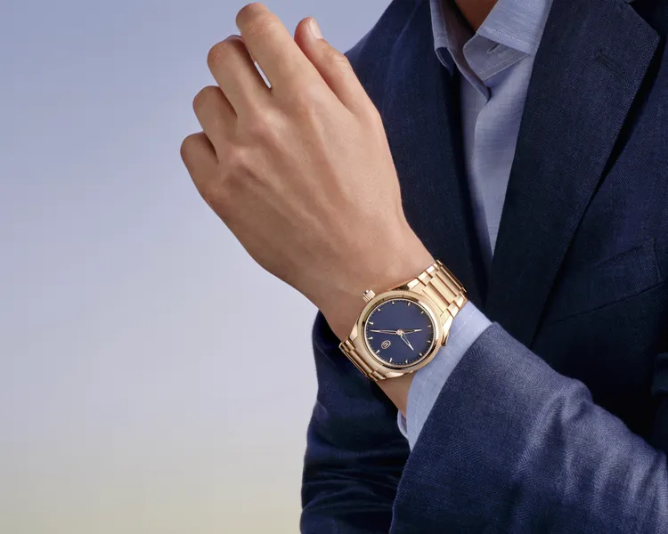 Tonda PF追針兩地時玫瑰金腕錶，218萬4000元。品牌提供