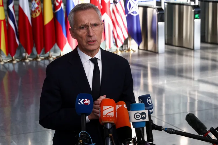 北大西洋公約組織秘書長史托騰柏格呼籲土耳其和匈牙利「儘快」完成批准程序。路透社
