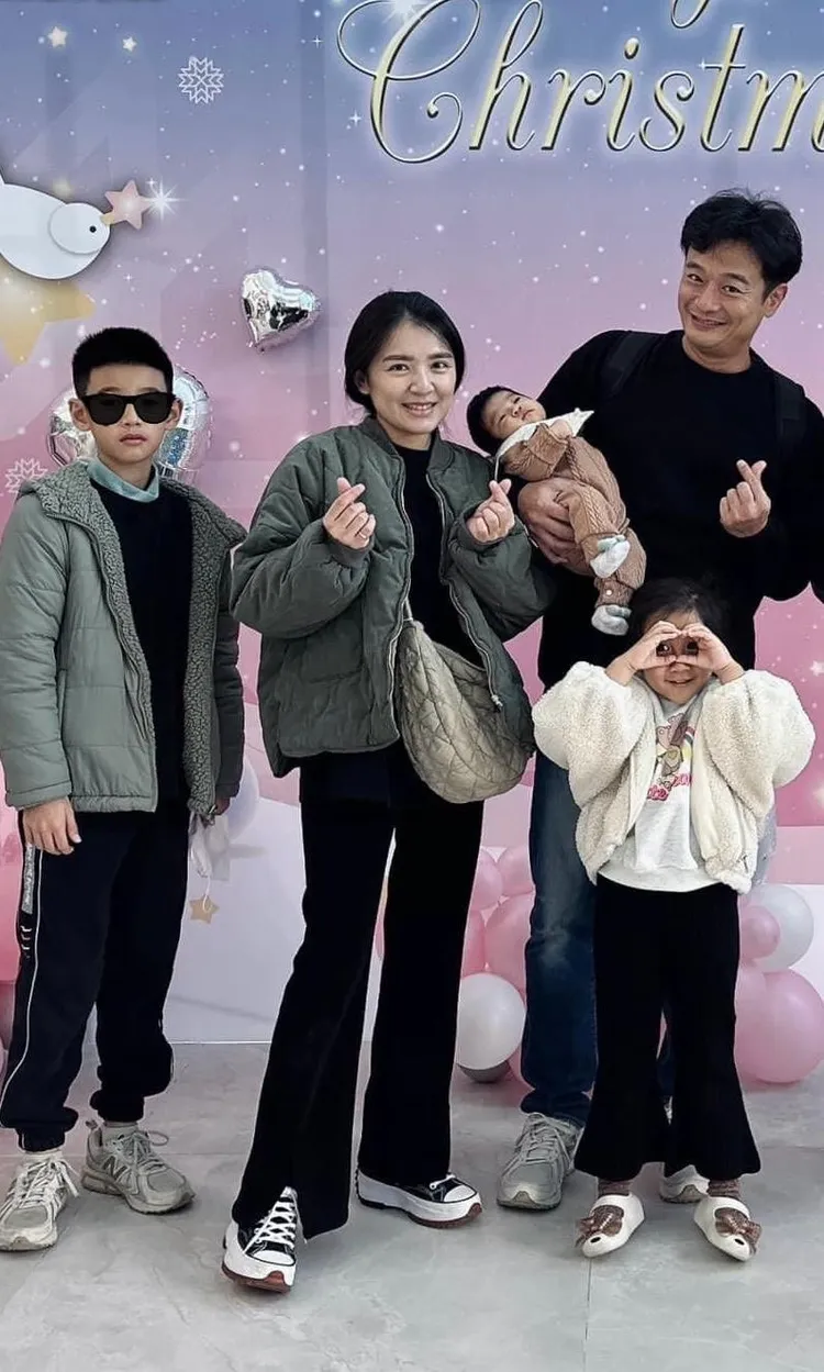 林佑星（右起）一家5口。林佑星提供