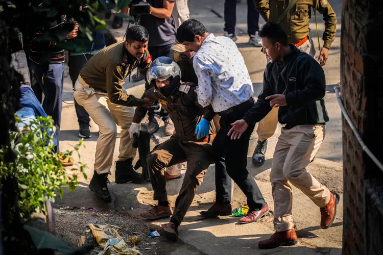 森林巡邏員遭花豹攻擊受傷。美聯社