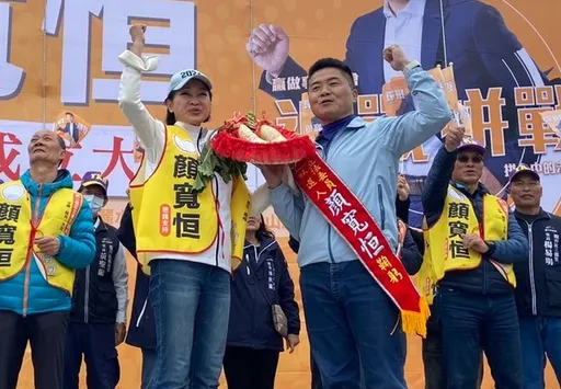 柯志恩为颜宽恒站台 称他这席「决战中台湾最重要指标」