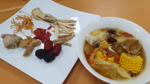 冬至進補新選擇!藥師推黃金蟲草羊肉湯 補氣血兼抗氧化