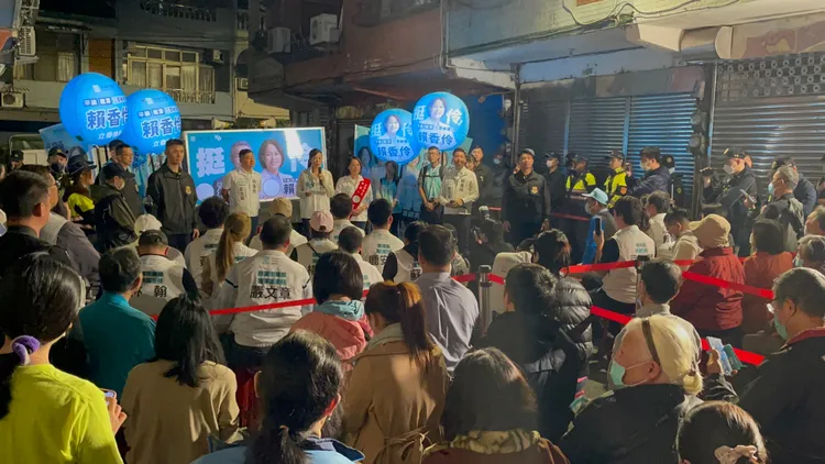 吳欣盈首度為黨籍立委候選人站台。張沛森攝