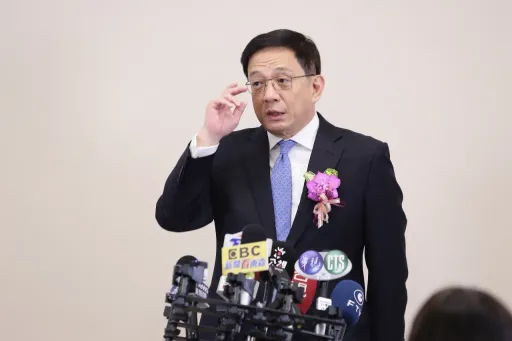 赖清德称任内核定台大校长职 管中闵怒发声:迫害、破坏!