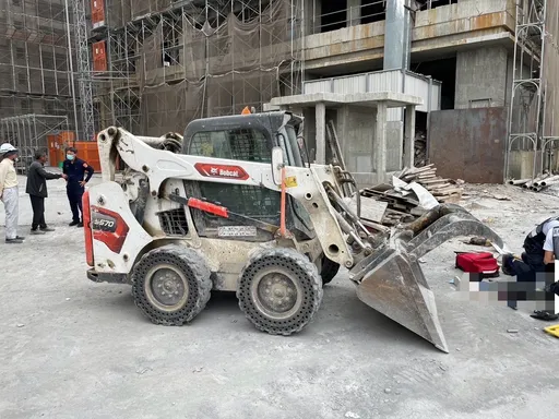 死亡工安!66歲工人突站山貓後 慘遭輾壓送醫不治