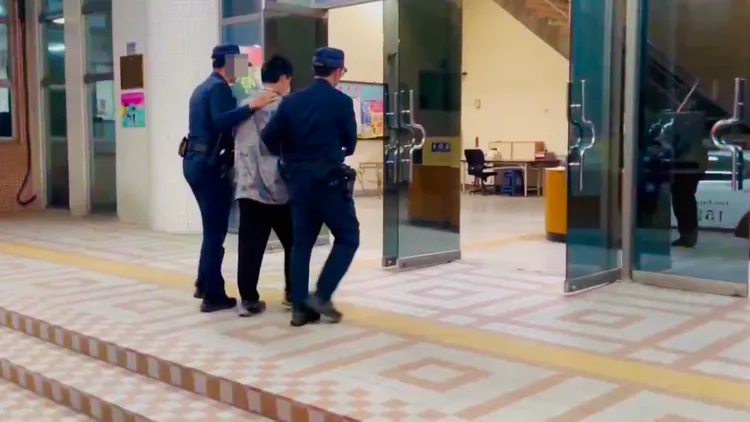 警方依殺人未遂罪嫌偵辦。讀者提供