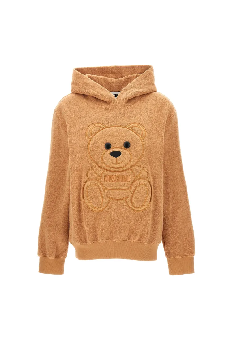 泰迪絨毛絨帽T，3萬9800元。品牌提供