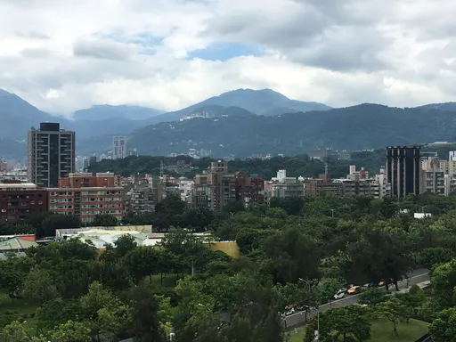 北市豪宅买气降温 阳明山豪墅出现3.2亿无贷款成交