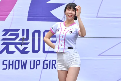 被爆與男星過夜 啦啦隊女神:「沒有交往,希望40歲前結婚」