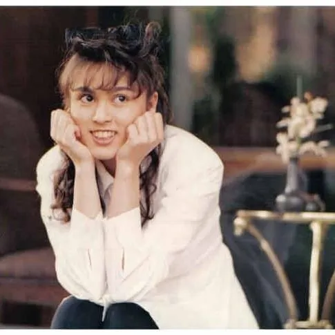 任潔玲是1990年代當紅的玉女歌手。翻攝自任潔玲臉書