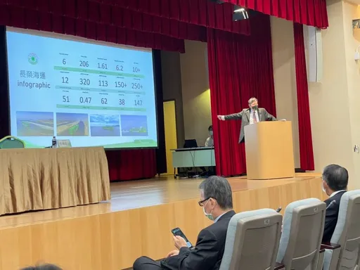 長榮總經理謝惠全屆齡退休　由首席副總吳光輝接任