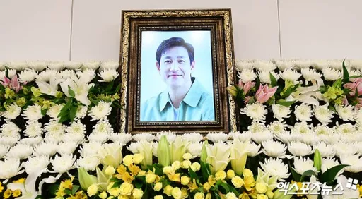 李善均燦笑遺照曝光!家屬「不願解剖驗屍」 29日出殯合葬在祖墳