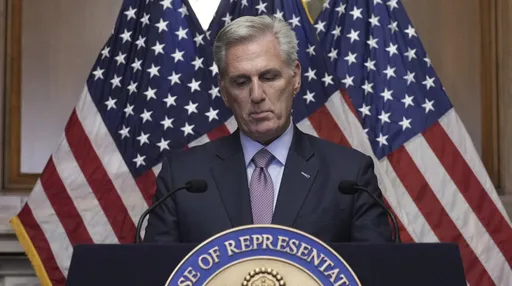 美國首位遭罷黜眾議長 麥卡錫:今年底離開國會