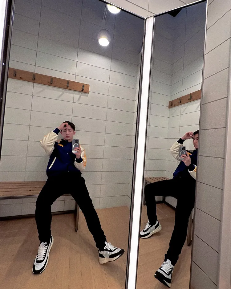 阿本發文中寫下「跟男友去醫院回診」，網友齊喊「要幸福喔」！翻攝自阿本臉書