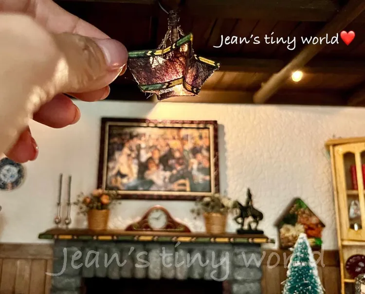 郭昱晴袖珍藝術作品。翻攝自臉書「Jean’s tiny world郭昱晴的袖珍藝術世界」